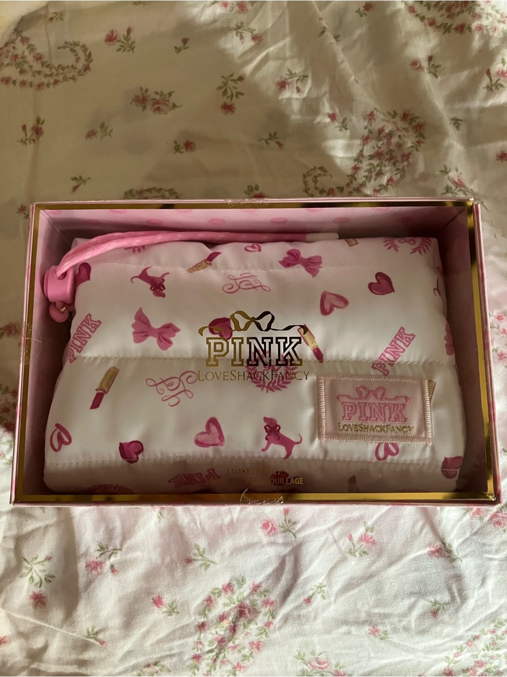 NWT makeup bag PINK Loveshack